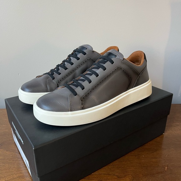 Men's Brown Leather Sneakers